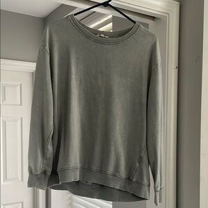 Women's Gray Sweater